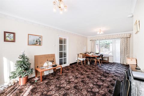 3 bedroom semi-detached house for sale, Broad Oak, Woodford Green