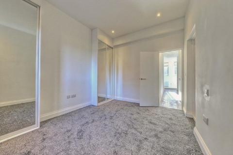 1 bedroom flat to rent, High Street, Ruislip