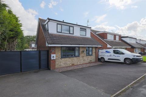 3 bedroom detached house for sale, Ness Grove, Cheadle