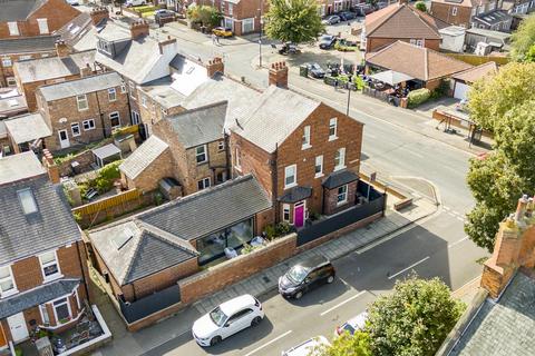 4 bedroom townhouse for sale, Bishopthorpe Road, York, YO23