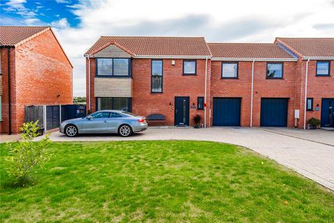 4 bedroom semi-detached house for sale, Humberston Road, Tetney, Grimsby, Lincolnshire, DN36