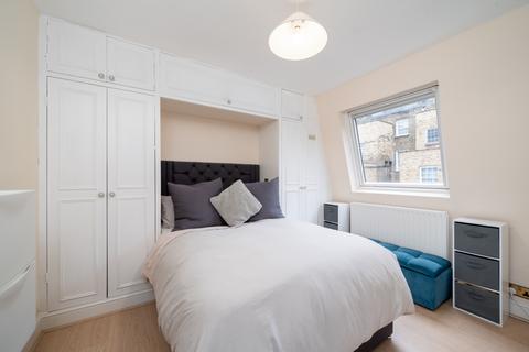 1 bedroom flat for sale, Moreton Place London SW1V