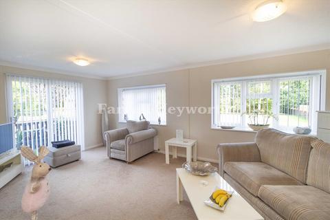 2 bedroom property for sale, Lawnsdale Country Park, Lytham St. Annes FY8