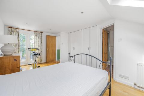 23 The Crescent, Belmont, Sutton, SM2 6BP