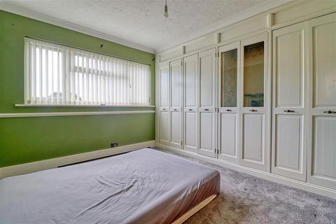 44 Douglas Road, Clacton-on-sea, CO15 3JT