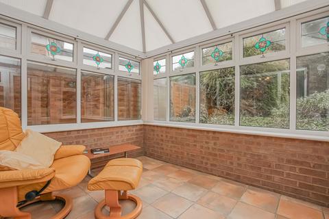 7 Brookside Way, Bloxham, Banbury, OX15 4HY