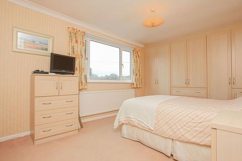 7 Brookside Way, Bloxham, Banbury, OX15 4HY