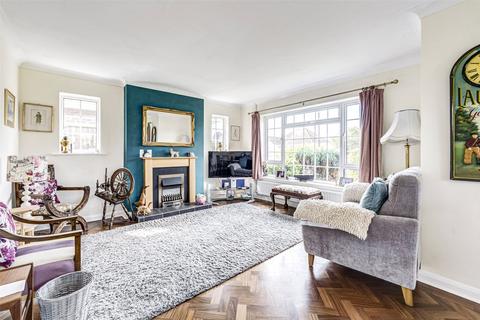 3 bedroom bungalow for sale, Sark Gardens, Ferring, Worthing, West Sussex, BN12