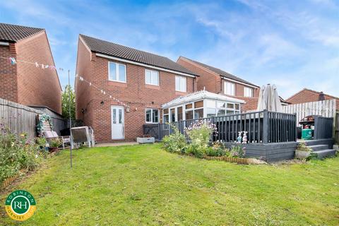 4 bedroom detached house for sale, Scotsmans Drive, Scawthorpe, Doncaster