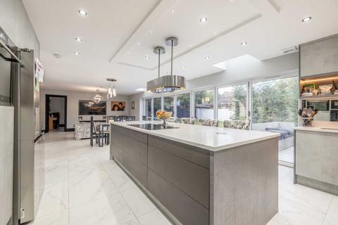 6 bedroom detached house for sale, Blackpond Lane, Farnham Common SL2