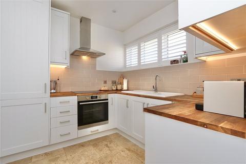 15 River View Road, Harkstead, Ipswich, IP9 1BL