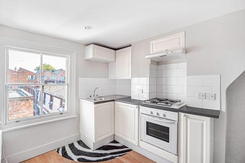 1 bedroom flat for sale, Southampton Way, London, SE5