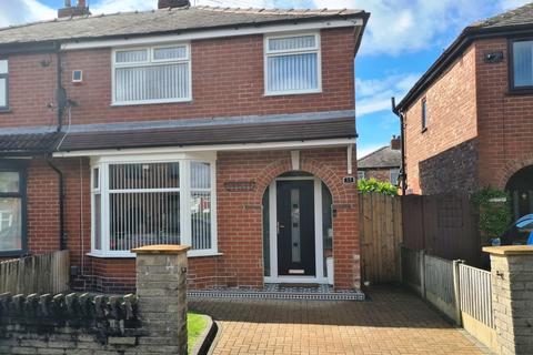 3 bedroom semi-detached house for sale, Ruskin Road, Droylsden