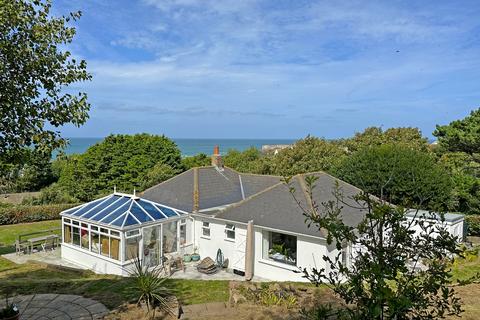 2 bedroom detached house for sale, Vert Courtil , Alderney  GY9