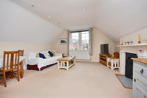 3 bedroom flat for sale, Silverdale Road, Eastbourne