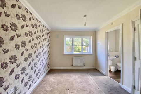 2 bedroom flat for sale, Comet House, New Road, Harlington, UB3 5BZ