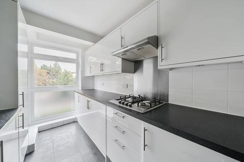 2 bedroom apartment for sale, The Squirrels, Belmont Hill, London