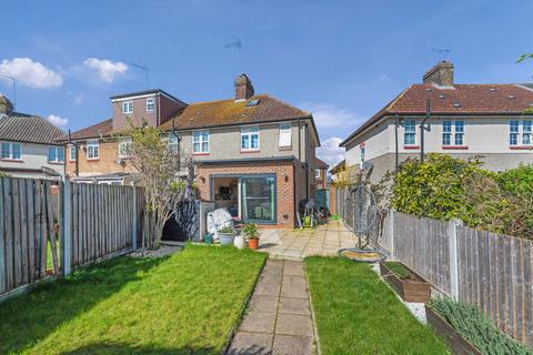 2 bedroom end of terrace house for sale, London E14