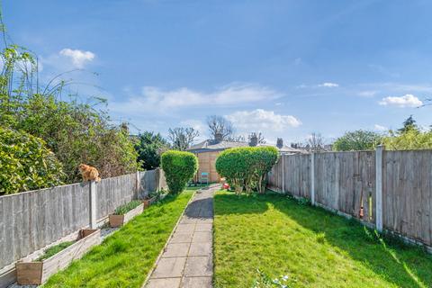 2 bedroom end of terrace house for sale, London E14