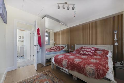 61 Hesperus Crescent, Isle Of Dogs, London, E14 3AB