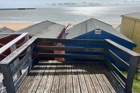 undefined, Walton on the Naze CO14