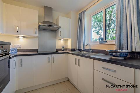 1 bedroom apartment for sale, Olivier Place, Hart Close, Wilton, Wiltshire, SP2 0FW