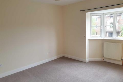 2 bedroom house to rent, Tiverton Drive, Wilmslow, Cheshire