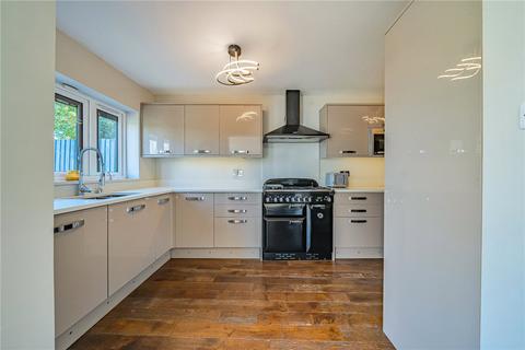 35 Oxhawth Crescent, Bromley, BR2 8BJ