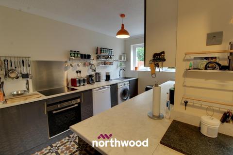 26 Mayfield Avenue, Stainforth, Doncaster, DN7 5BX