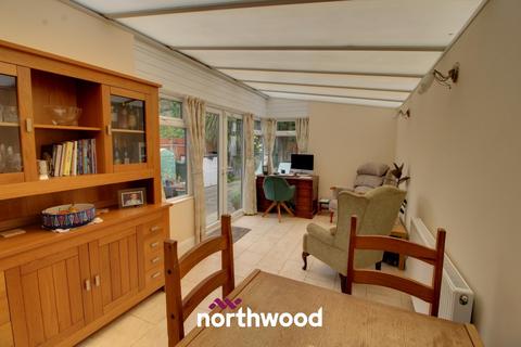 26 Mayfield Avenue, Stainforth, Doncaster, DN7 5BX