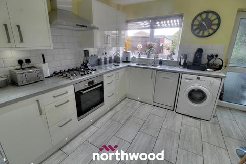 16 Menson Drive, Hatfield, Doncaster, DN7 6RB