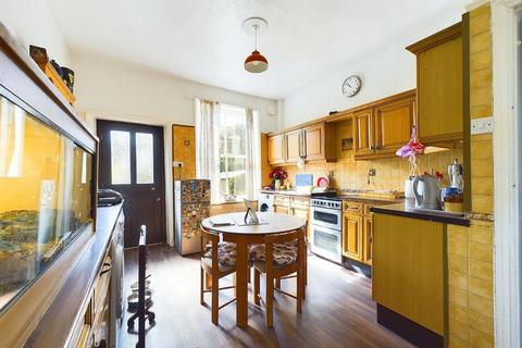 5 bedroom terraced house for sale, Kirkgate, Shipley, BD18 3EL