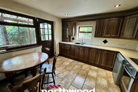 3 bedroom detached house for sale, Main Street, Doncaster DN7