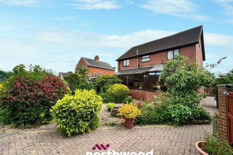 3 bedroom detached house for sale, Main Street, Doncaster DN7