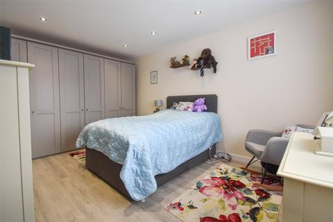 2 Ainger Close, Aldershot, GU12 4SS