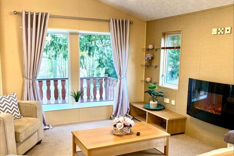 2 bedroom lodge for sale, Springwood Holiday Village