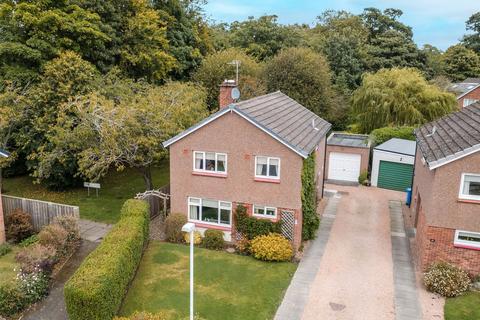 3 bedroom detached house for sale, Carron Place, St. Andrews