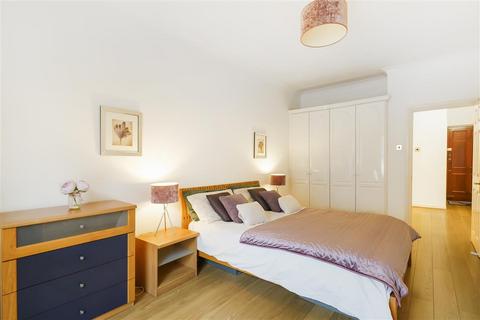 1 bedroom flat for sale, Hugh Street, SW1V