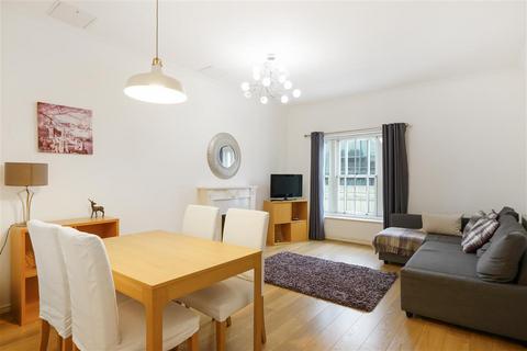 1 bedroom flat for sale, Hugh Street, SW1V