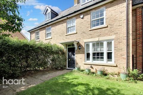 4 bedroom townhouse for sale, Lynn Road, Ely