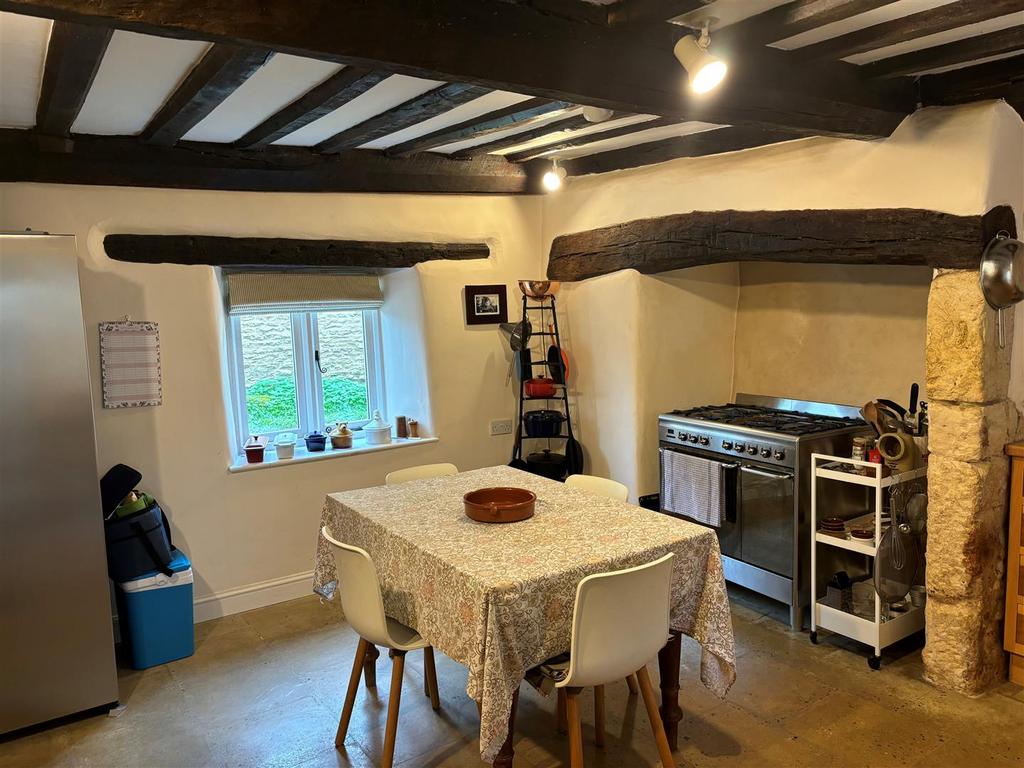 Kitchen.jpg