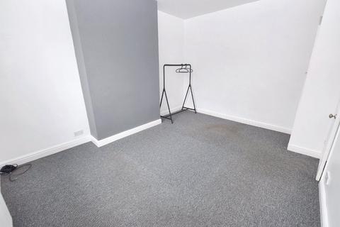 4 Aviary Street, Armley, Leeds, LS12 2NT