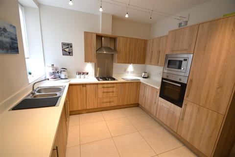 2 bedroom apartment for sale, 46 C The Furlongs, Bicton Heath, Shrewsbury, SY3 5FW