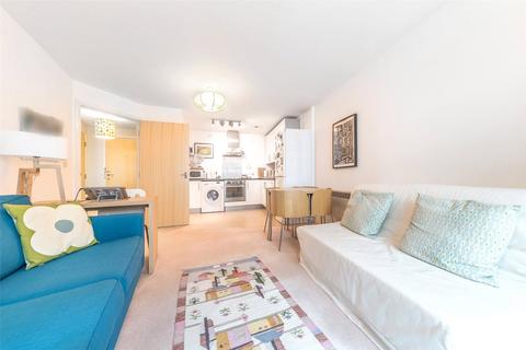 1 bedroom apartment for sale, Admiral House, St George Wharf SW8