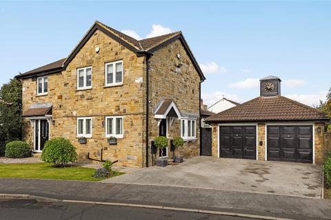 4 bedroom detached house for sale, Meadowgate Drive, Lofthouse, Wakefield, West Yorkshire, WF3