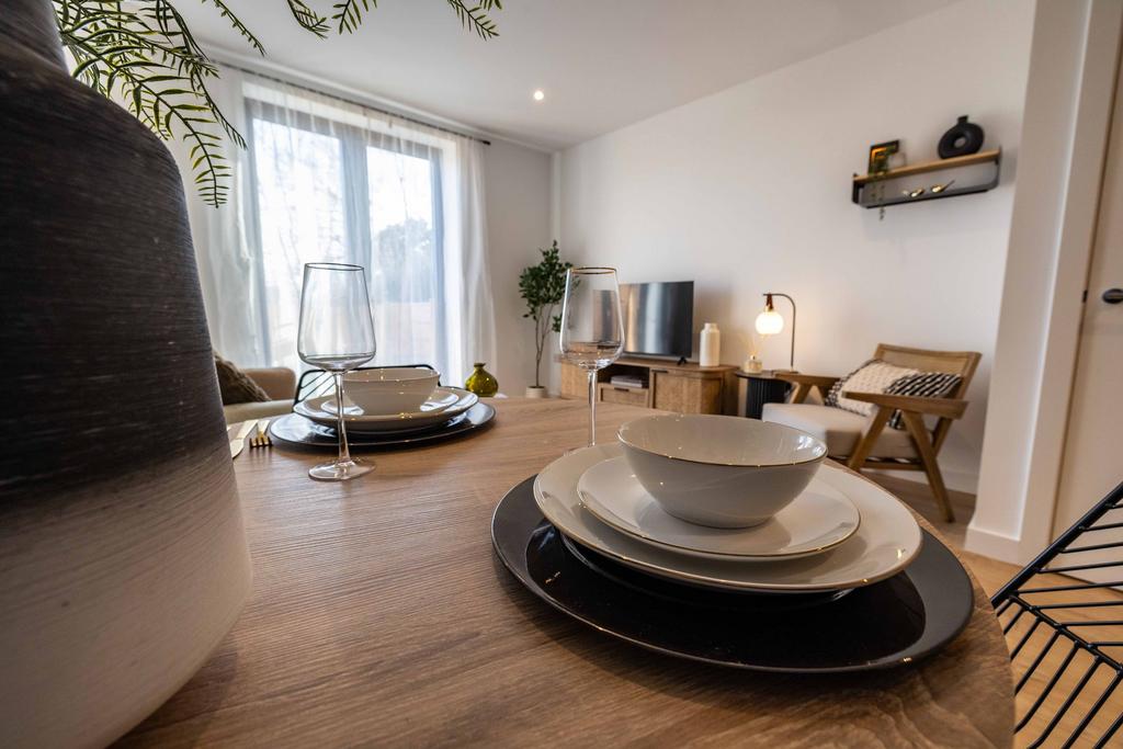 Flat 10