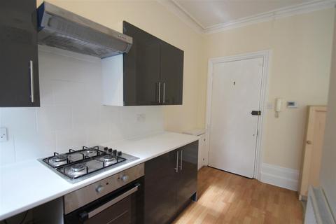 1 bedroom apartment to rent, Buckland Hill, Kent ME16