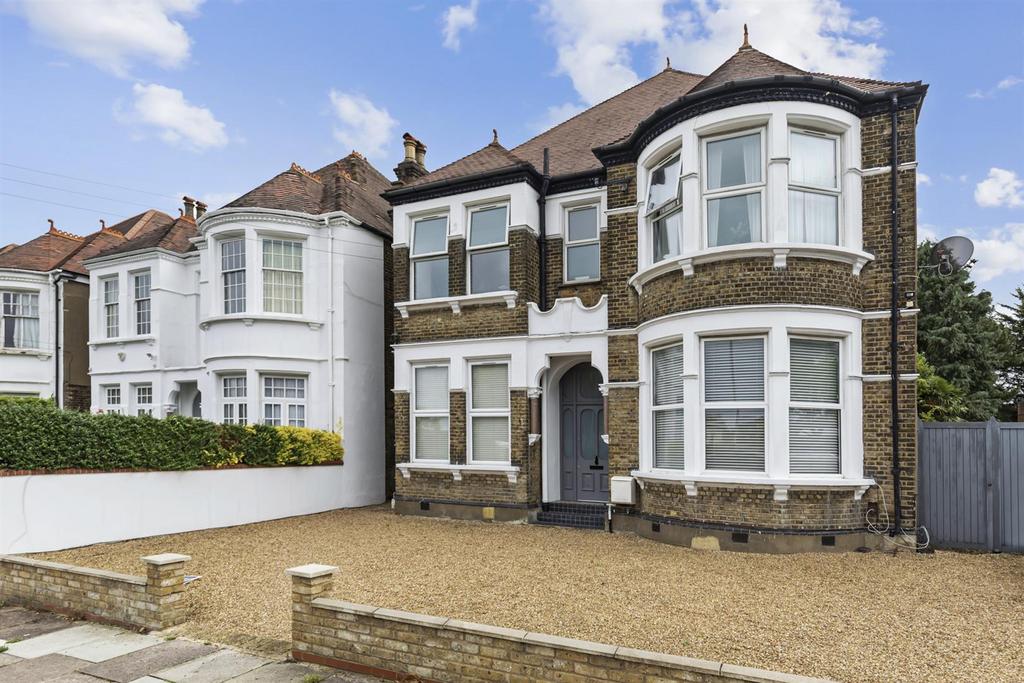 0409202423 CSCS 12a Milverton Road  NW6 7 AS 035 lo