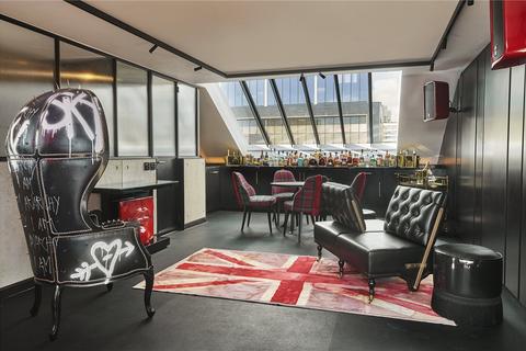 2 bedroom apartment to rent, Denmark Street, London, WC2H