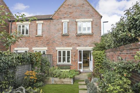 17 Lysander Way, Moreton-in-marsh, GL56 0GD
